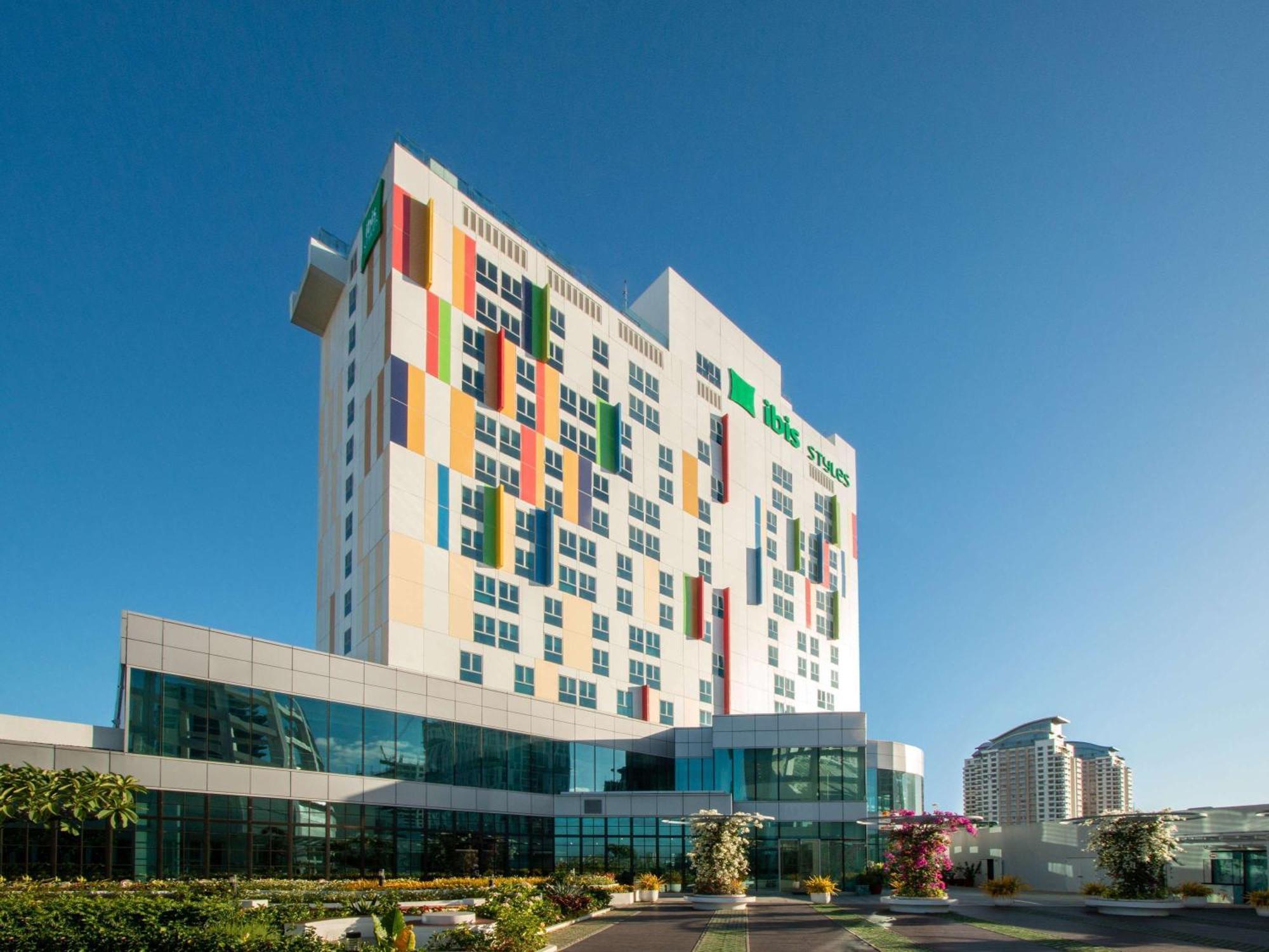 Ibis Styles Manila Araneta City Quezon City Zewnętrze zdjęcie